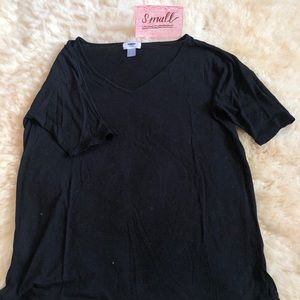 Black Tee